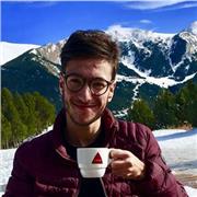plus d'un an d'expérience avec de différents élèves, de different niveau d'étude,
pédagogie mais cool, je suis étudiant en classe préparatoire math-info